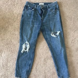 Abercrombie and Fitch high rise mom jeans